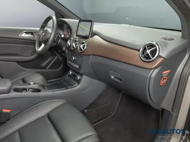 Mercedes-Benz B 250