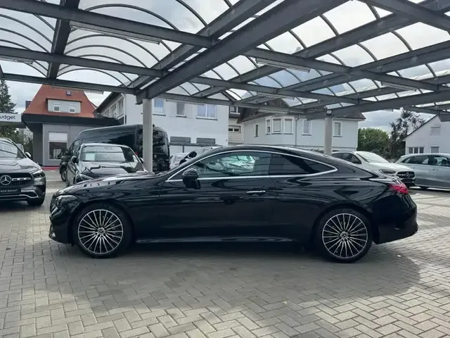 Mercedes-Benz CLE 200