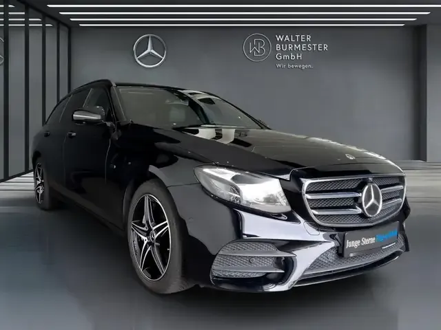 Mercedes-Benz E 300