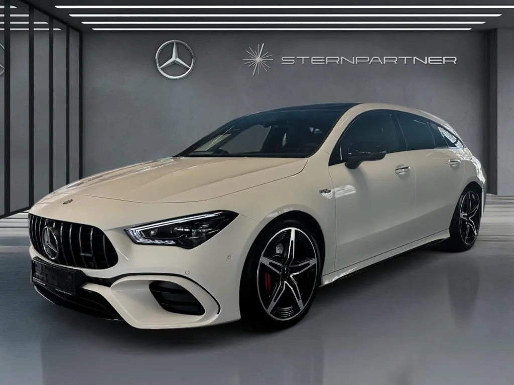 Mercedes-Benz CLA 45 AMG