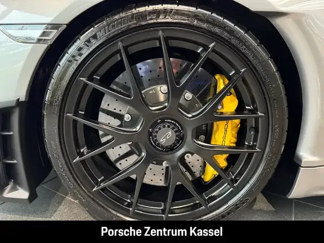 Porsche 718 Spyder