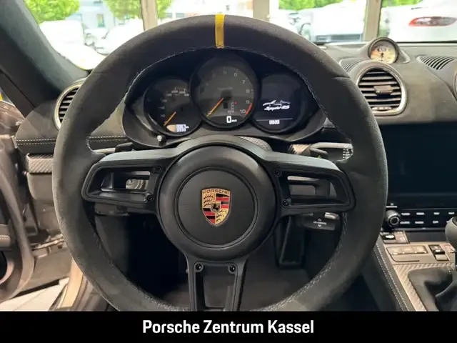 Porsche 718 Spyder