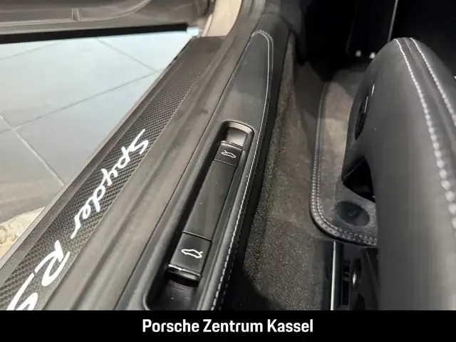 Porsche 718 Spyder