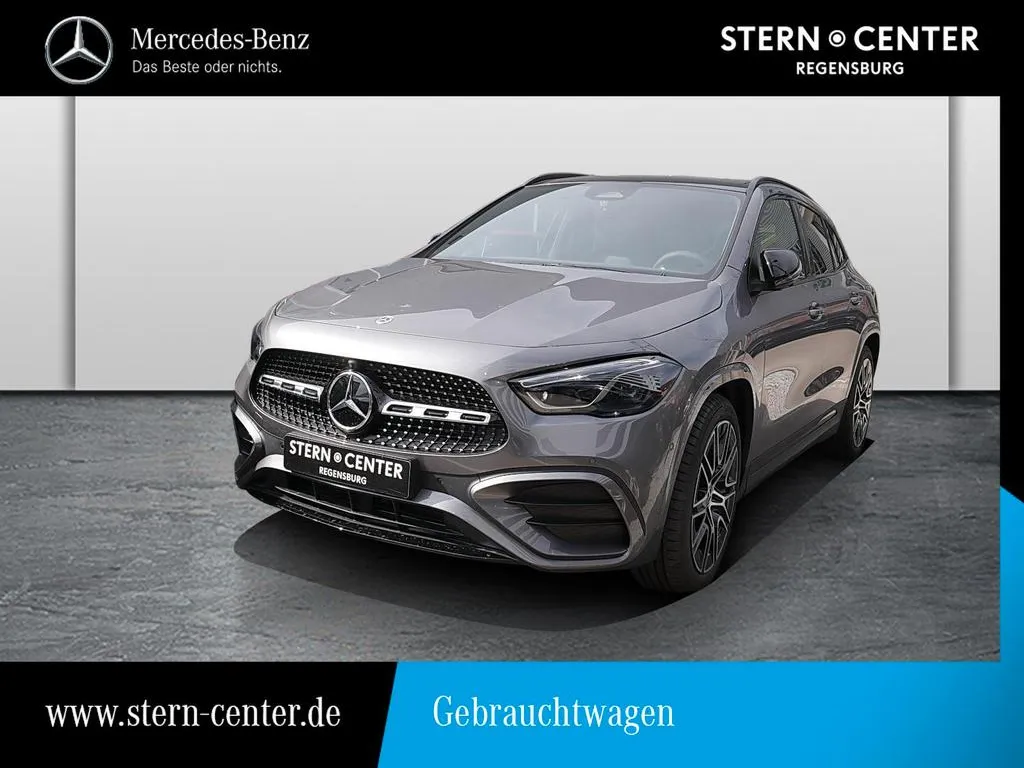 Mercedes-Benz GLA 200