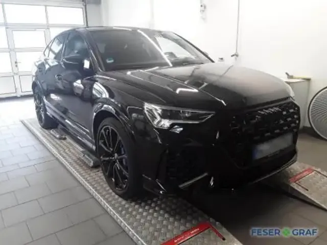 Audi RS Q3