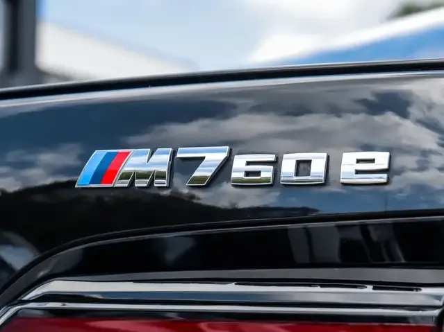 BMW 760