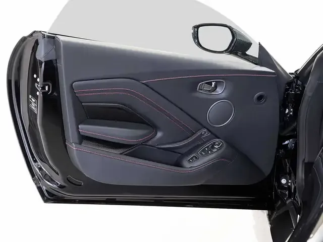 Aston Martin Sonstige