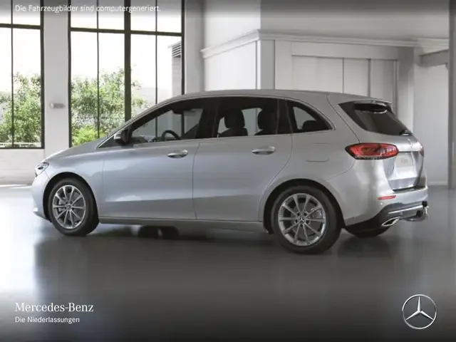 Mercedes-Benz B 220