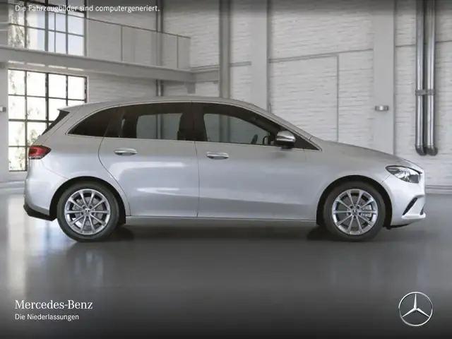 Mercedes-Benz B 220