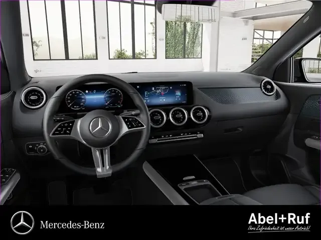 Mercedes-Benz GLA 180