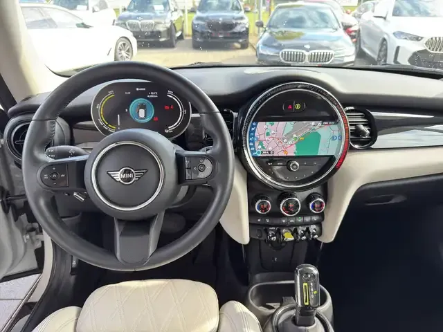 MINI Cooper SE