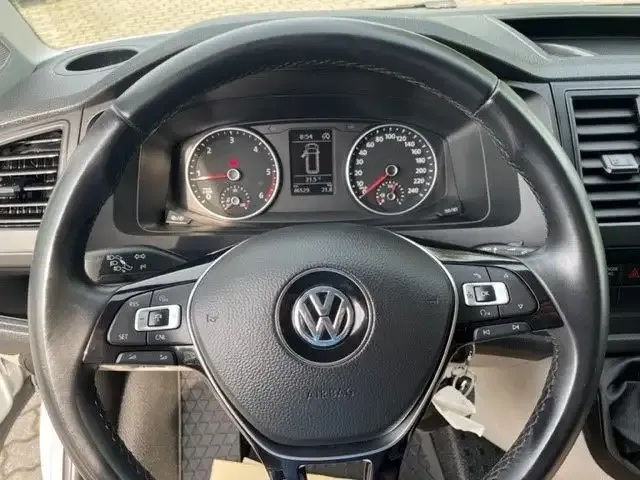 Volkswagen T6 Caravelle