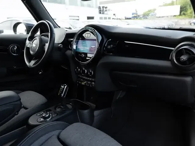 MINI Cooper SE