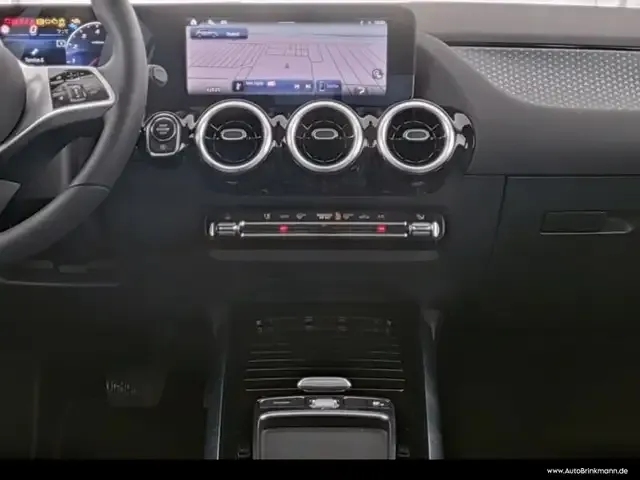 Mercedes-Benz GLA 180