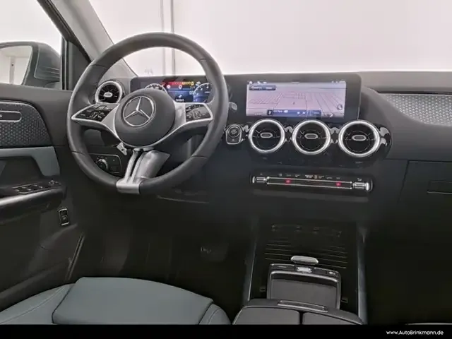 Mercedes-Benz GLA 180
