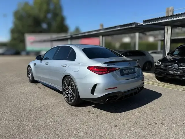 Mercedes-Benz C 63 AMG