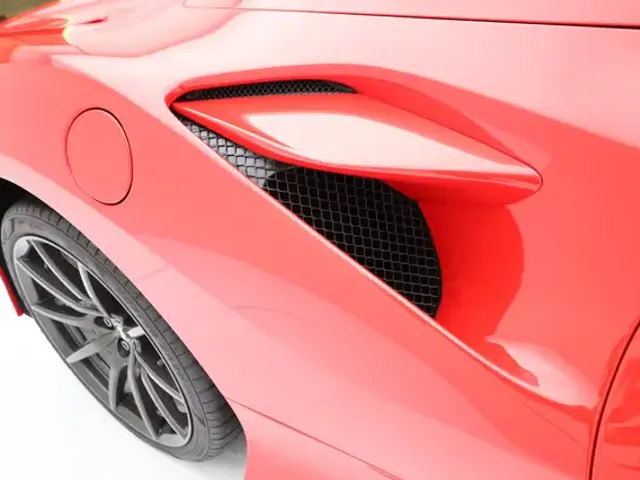 Ferrari F8 Spider
