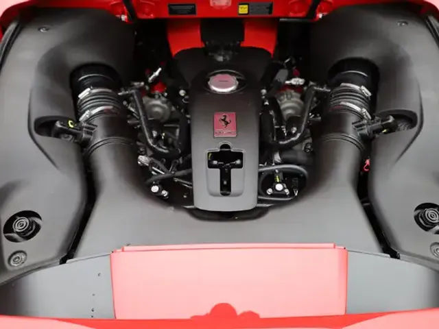 Ferrari F8 Spider