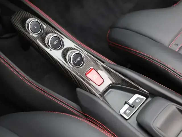 Ferrari F8 Spider