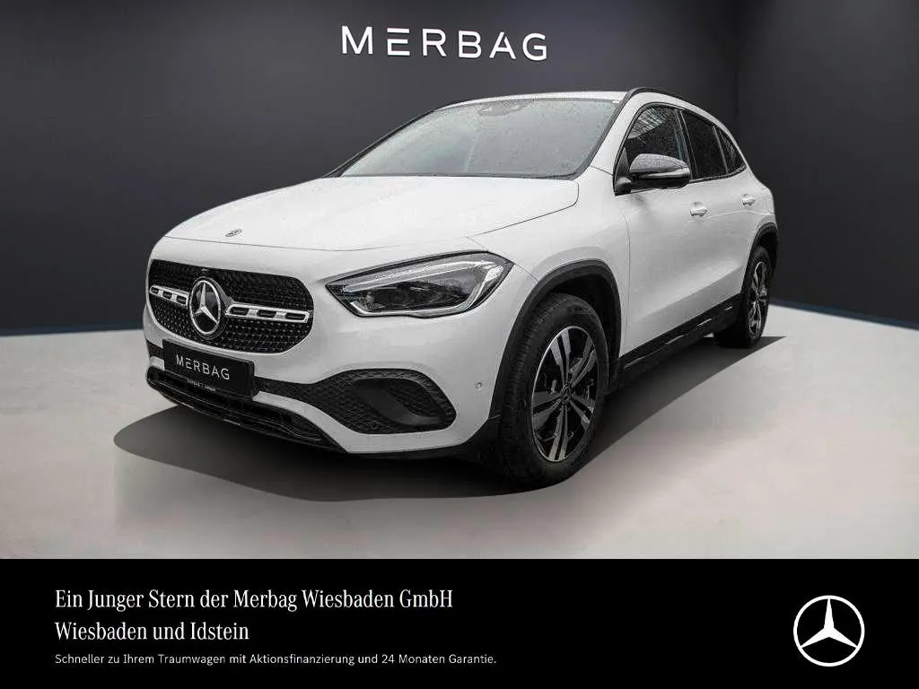 Mercedes-Benz GLA 250