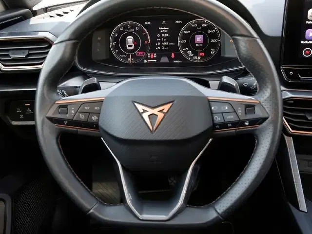 CUPRA Leon