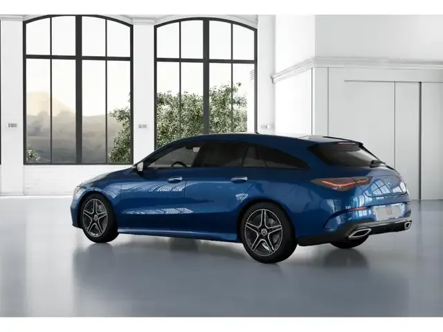 Mercedes-Benz CLA 200