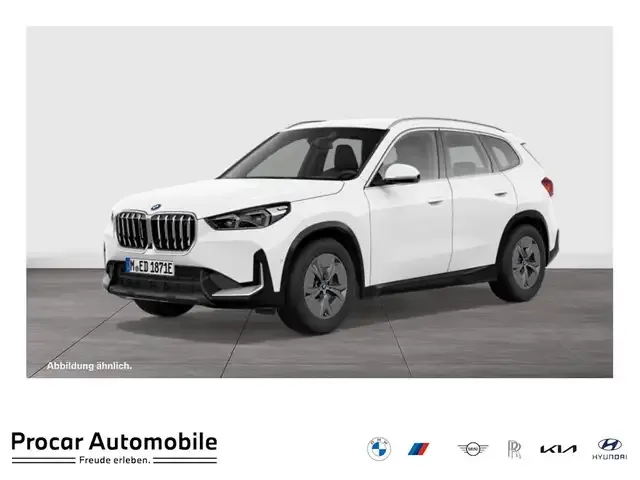 BMW iX1