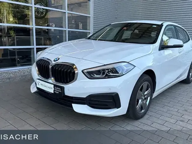 BMW 118