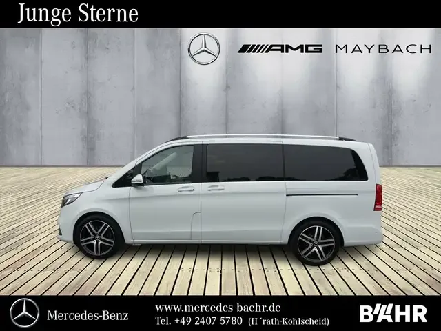 Mercedes-Benz V 220