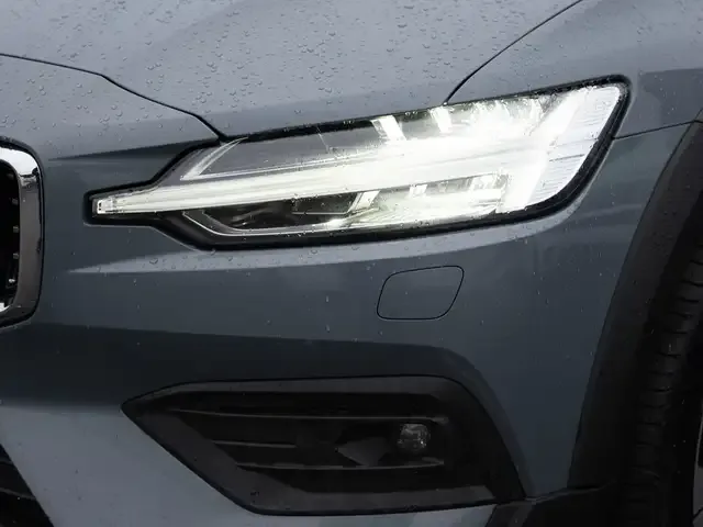 Volvo V60 Cross Country