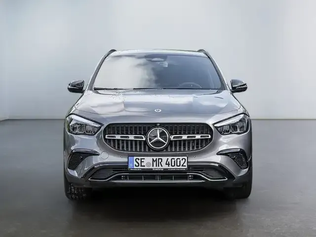 Mercedes-Benz GLA 180