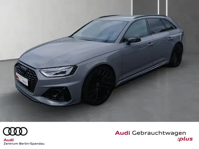 Audi RS4