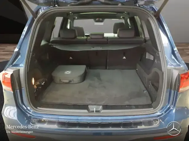 Mercedes-Benz EQB 350