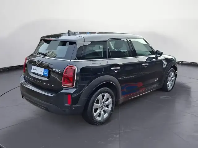 MINI Cooper SE Countryman
