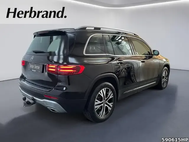 Mercedes-Benz GLB 200