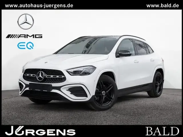 Mercedes-Benz GLA 200