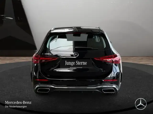 Mercedes-Benz C 300
