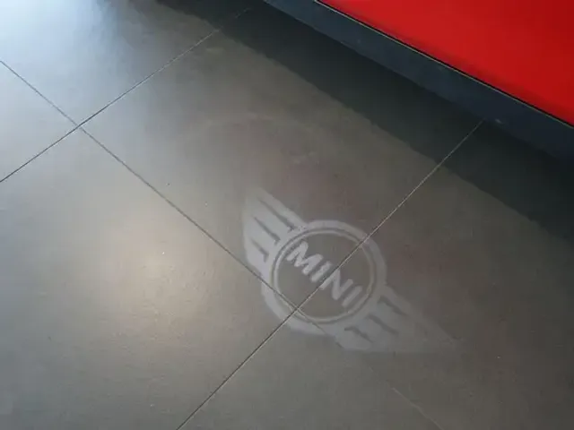 MINI John Cooper Works Clubman