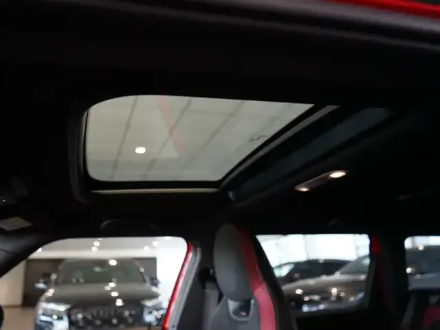 MINI John Cooper Works Clubman