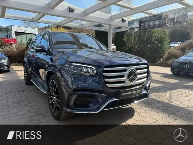 Mercedes-Benz GLS 450
