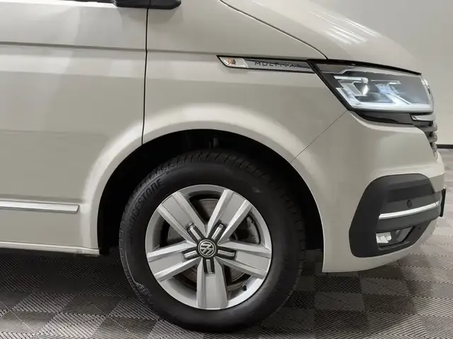 Volkswagen T6.1 Multivan
