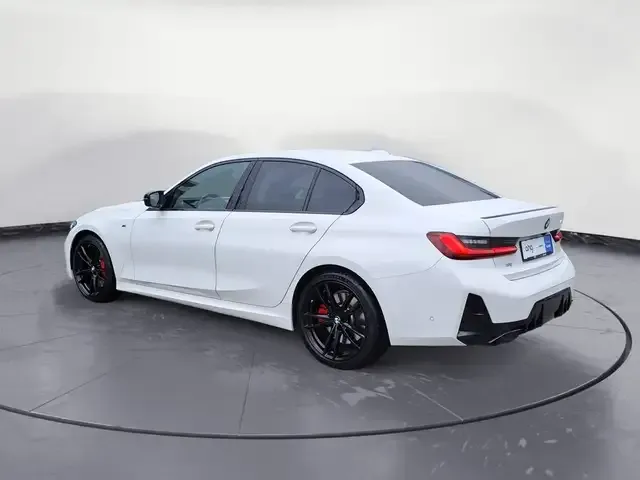 BMW 340