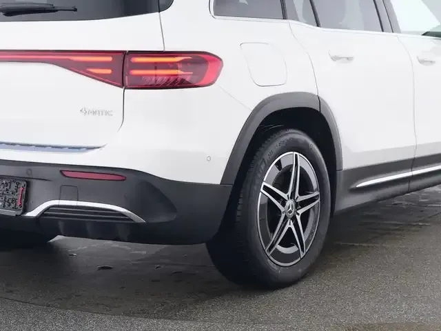 Mercedes-Benz EQB 350
