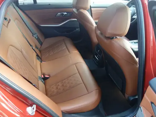 BMW 340