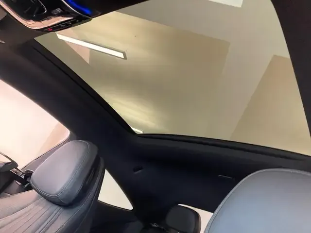 Mercedes-Benz CLE 300