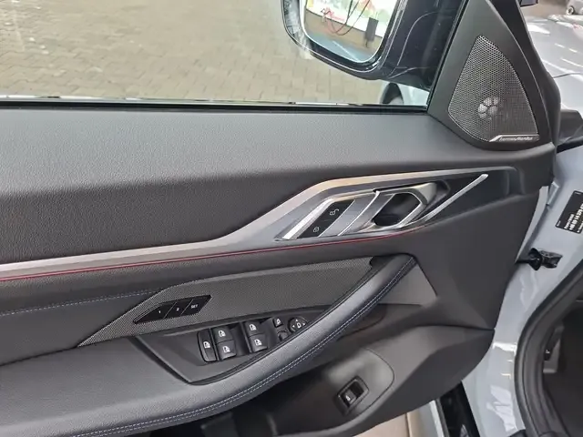 BMW 440