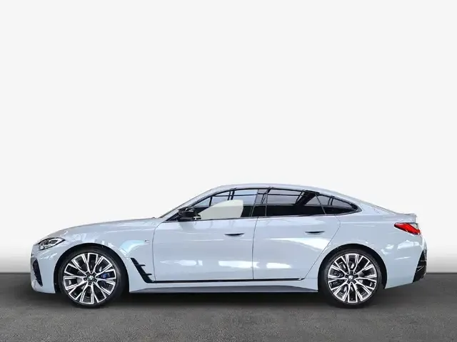 BMW 440