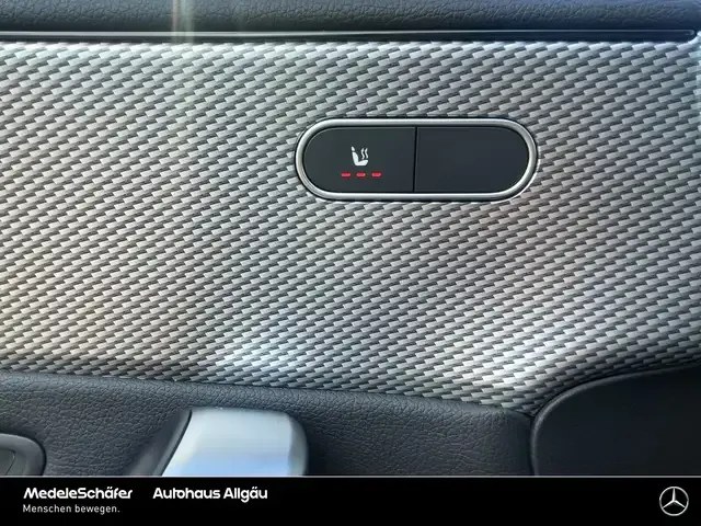 Mercedes-Benz CLA 220