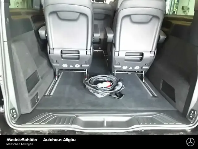 Mercedes-Benz EQV 300