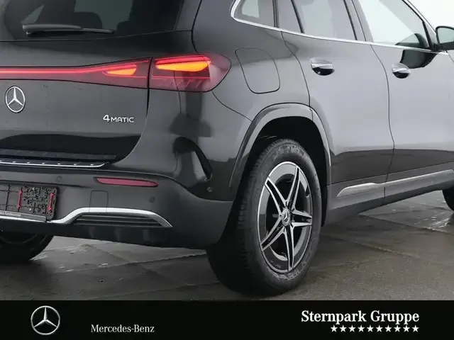 Mercedes-Benz EQA 300